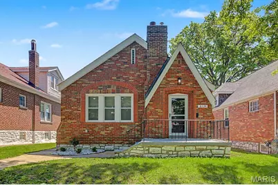 6134 Adkins Avenue, Saint Louis, MO 63116 - Photo 1