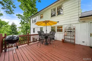 10 Chaminade Dr, Saint Louis, MO 63141 - Photo 27