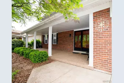 16 Gum Tree Place, Saint Charles, MO 63301 - Photo 3