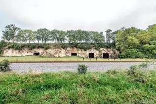 2662 N Hwy 79, Elsberry, MO 63343 - Photo 93