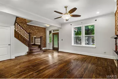 3662 Humphrey Street, Saint Louis, MO 63116 - Photo 9