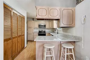 887 Woodridge Dr, Arnold, MO 63010 - Photo 5