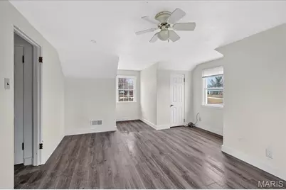 8808 Marcella Avenue, Saint Louis, MO 63121 - Photo 17