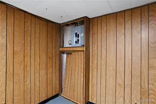262 Coburg Dr, Saint Louis, MO 63137 - Photo 25