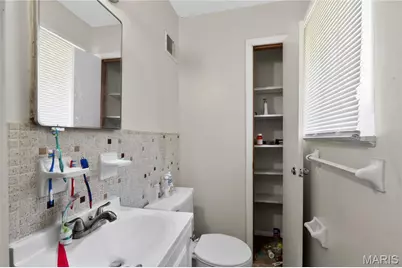 262 Coburg Drive, Saint Louis, MO 63137 - Photo 19