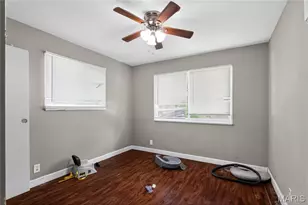 262 Coburg Dr, Saint Louis, MO 63137 - Photo 11