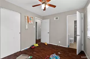 262 Coburg Dr, Saint Louis, MO 63137 - Photo 13