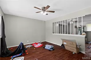 262 Coburg Dr, Saint Louis, MO 63137 - Photo 7