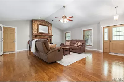 3500 Carrico Manor Lane, Florissant, MO 63034 - Photo 5