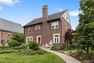 7456 Parkdale Ave, Clayton, MO 63105 - Photo 1