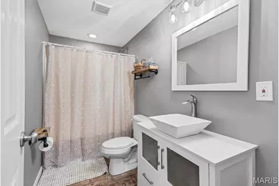 2023 Preston Woods Parkway, Lake Saint Louis, MO 63367 - Photo 45