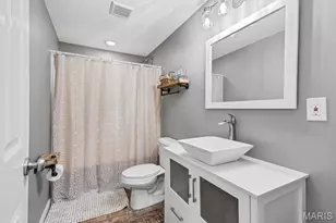 2023 Preston Woods Pkwy, Lake Saint Louis, MO 63367 - Photo 45
