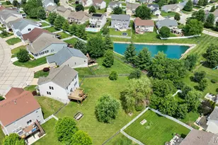 2023 Preston Woods Pkwy, Lake Saint Louis, MO 63367 - Photo 7