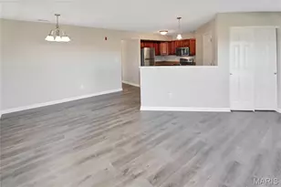 314 Stonewall Creek Dr, Dardenne Prairie, MO 63368 - Photo 9