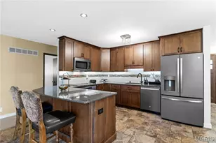 1235 Verlene Dr, Florissant, MO 63031 - Photo 7