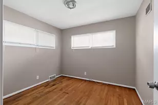 10120 Jett Dr, Saint Louis, MO 63136 - Photo 11