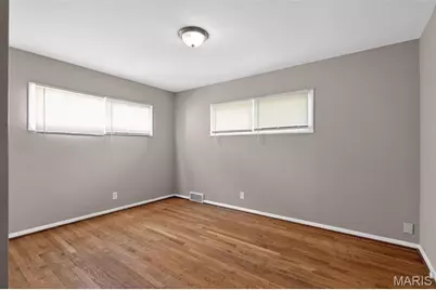 10120 Jett Drive, Saint Louis, MO 63136 - Photo 7