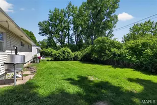 10120 Jett Dr, Saint Louis, MO 63136 - Photo 5