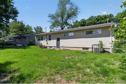 10120 Jett Drive, Saint Louis, MO 63136 - Photo 9