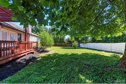 12226 Autumn Dale Court, Maryland Heights, MO 63043 - Photo 41