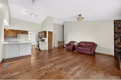 12226 Autumn Dale Court, Maryland Heights, MO 63043 - Photo 5