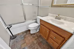 12226 Autumn Dale Ct, Maryland Heights, MO 63043 - Photo 29
