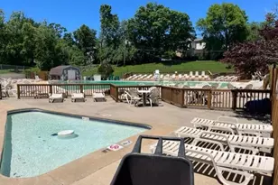 9174 Robin Ct, Brentwood, MO 63144 - Photo 13