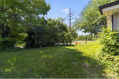 2314 Collett Drive, Saint Louis, MO 63136 - Photo 9