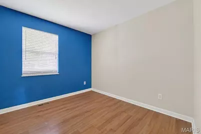 4 Glenview Drive, Saint Charles, MO 63304 - Photo 19