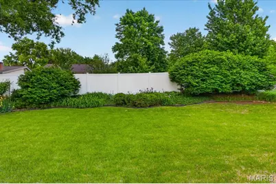 4 Glenview Drive, Saint Charles, MO 63304 - Photo 25