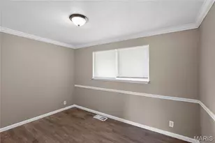 10251 Dacey Ct, Saint Louis, MO 63136 - Photo 13