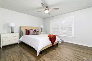 18 Country Aire Dr, Saint Louis, MO 63131 - Photo 33
