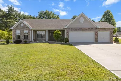3000 Sawyer Boulevard, Saint Charles, MO 63301 - Photo 1