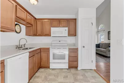 836 Du Pre Court, Saint Peters, MO 63376 - Photo 9