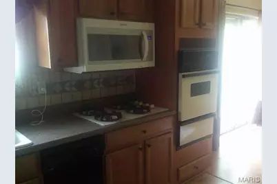 1972 Shoreham Drive, Florissant, MO 63033 - Photo 25
