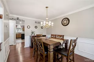 305 Oak Top Ct, Ballwin, MO 63021 - Photo 7