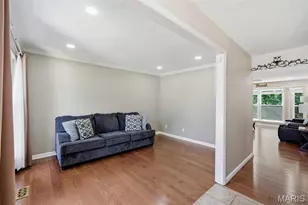 305 Oak Top Ct, Ballwin, MO 63021 - Photo 5