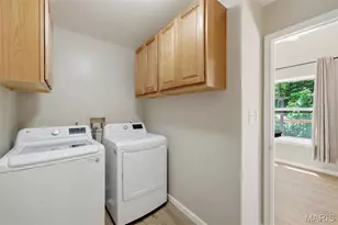 305 Oak Top Ct, Ballwin, MO 63021 - Photo 17