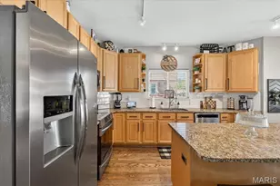 6117 Coronado Ave, Saint Louis, MO 63116 - Photo 11