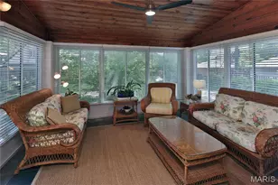 528 Midvale Ave, Saint Louis, MO 63130 - Photo 17