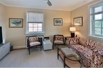 528 Midvale Avenue, Saint Louis, MO 63130 - Photo 23