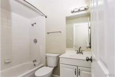 2291 Hill House Road, Chesterfield, MO 63017 - Photo 11