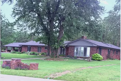 26541 Lake Shore Rd, Lebanon, MO 65536 - Photo 1