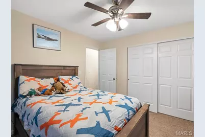 42 N Kern Drive, O'Fallon, MO 63366 - Photo 9