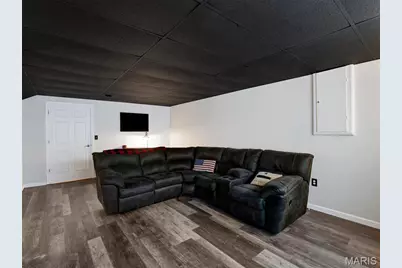42 N Kern Drive, O'Fallon, MO 63366 - Photo 17