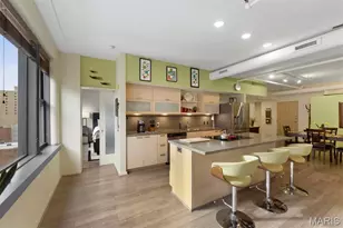 915 Olive St, Saint Louis, MO 63101 - Photo 13