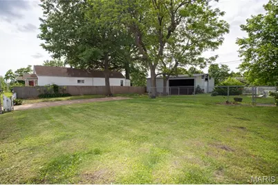 8423 Water Street, Saint Louis, MO 63111 - Photo 3