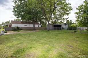 8423 Water St, Saint Louis, MO 63111 - Photo 3