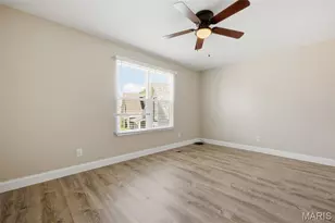 3906 Cherry Brook Dr, Arnold, MO 63010 - Photo 17
