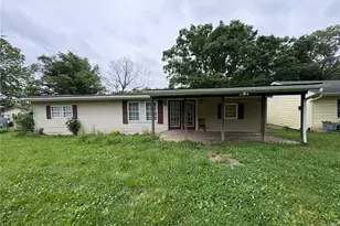 4305 Park Dr, De Soto, MO 63020 - Photo 1